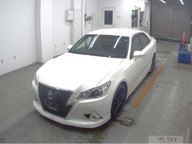2013 Toyota Crown