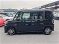 2017 Daihatsu Tanto