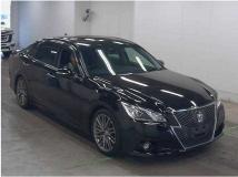2013 Toyota Crown