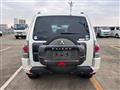 2011 Mitsubishi Pajero