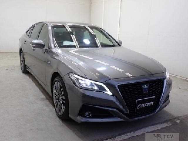 2021 Toyota Crown Hybrid