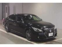 2013 Toyota Crown