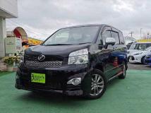 2013 Toyota Voxy