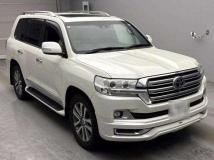 2016 Toyota Land Cruiser
