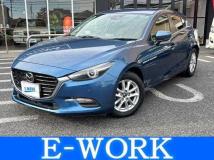 2016 Mazda Axela
