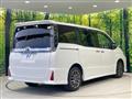 2015 Toyota Voxy