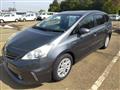 2013 Toyota PRIUS α