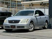 2004 Toyota Crown