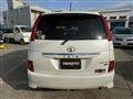 2010 Toyota Isis
