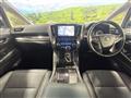 2022 Toyota Alphard G