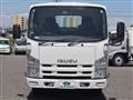 2013 Isuzu Elf Truck