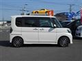 2016 Daihatsu Tanto