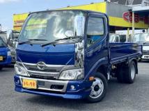 2023 Hino Dutro