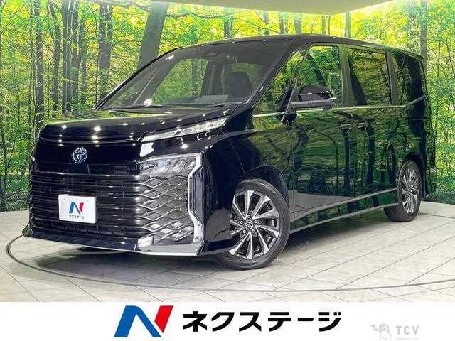 2023 Toyota Voxy