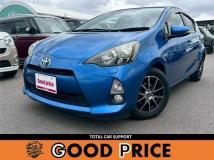 2013 Toyota AQUA