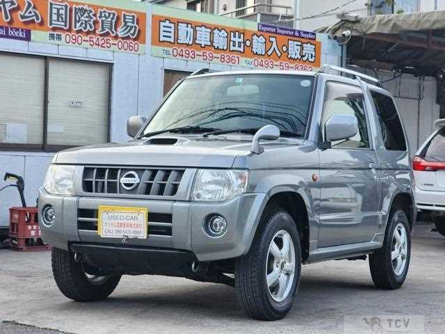 2012 Nissan KIX