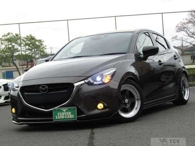 2016 Mazda Demio