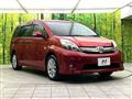 2013 Toyota Isis