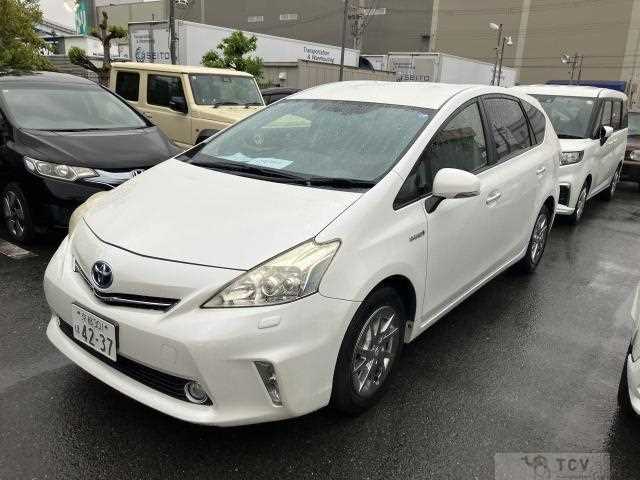 2014 Toyota PRIUS α