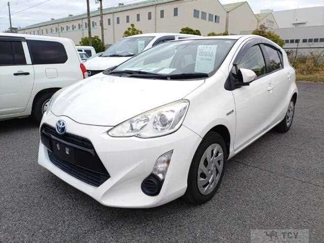 2016 Toyota AQUA