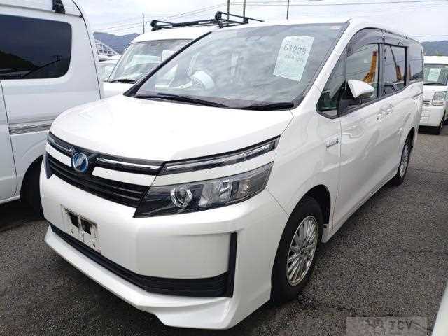 2017 Toyota Voxy