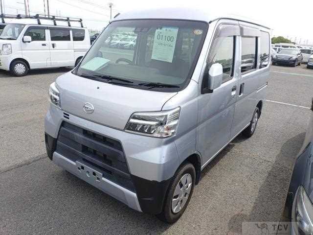 2020 Daihatsu Hijet Cargo