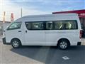 2016 Toyota Hiace Commuter