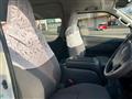 2016 Toyota Hiace Commuter