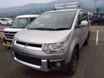 2017 Mitsubishi Delica D5