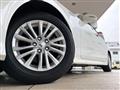 2016 Toyota Crown Hybrid