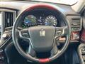 2016 Toyota Crown Majesta