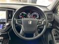 2016 Toyota Crown Hybrid
