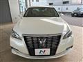 2015 Toyota Crown Hybrid