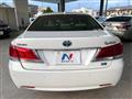 2015 Toyota Crown Hybrid
