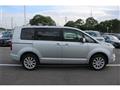 2020 Mitsubishi Delica D5