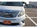 2012 Toyota Alphard G