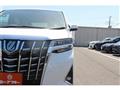 2023 Toyota Alphard Hybrid