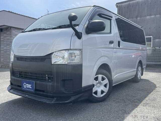 2015 Toyota Hiace Van