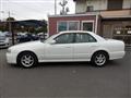2000 Nissan Skyline