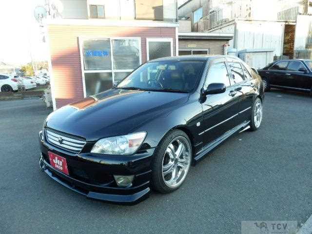 2005 Toyota Altezza