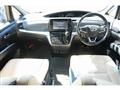 2016 Toyota Estima