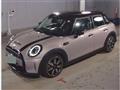 2022 BMW MINI