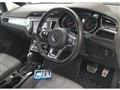 2017 Volkswagen Golf Touran
