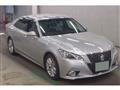 2013 Toyota Crown Hybrid