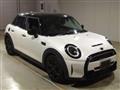 2023 BMW MINI