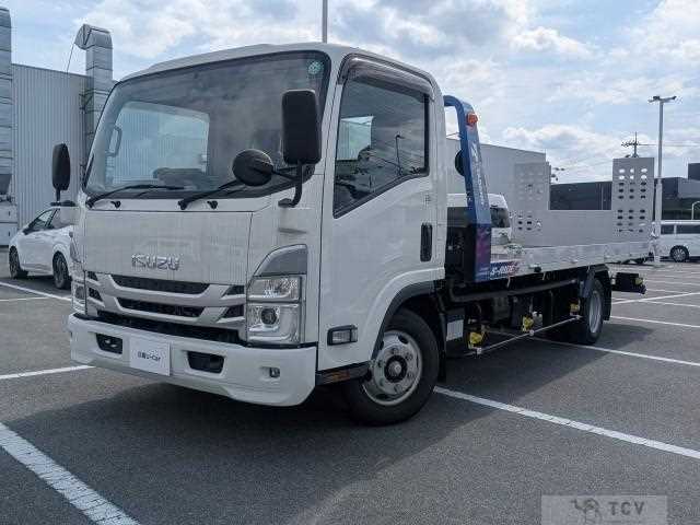 2023 Isuzu Elf Truck