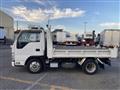 2017 Isuzu Elf Truck