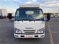 2017 Isuzu Elf Truck