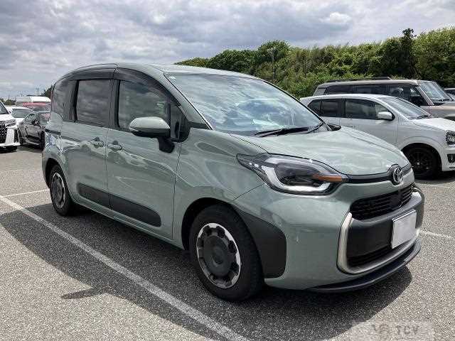 2023 Toyota Sienta
