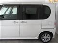 2011 Daihatsu Tanto